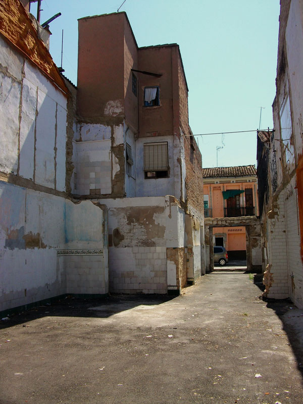 Casa en ruinas del Cabanyal. Photo