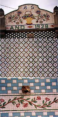 Cabañal house tiles. Photo